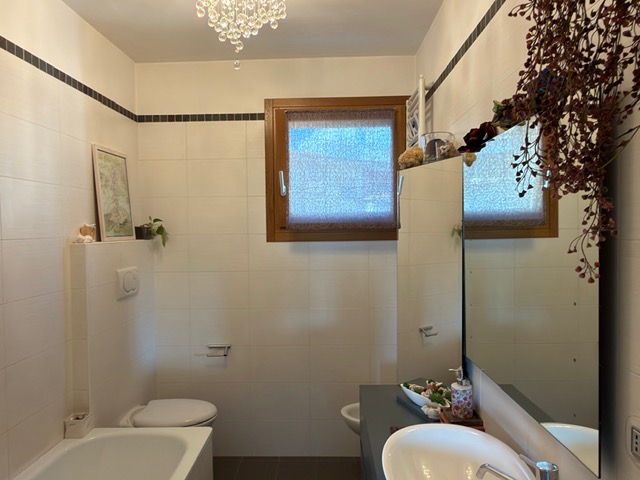 Media numero 14 di Inizi viale Venezia - Recente bicamere