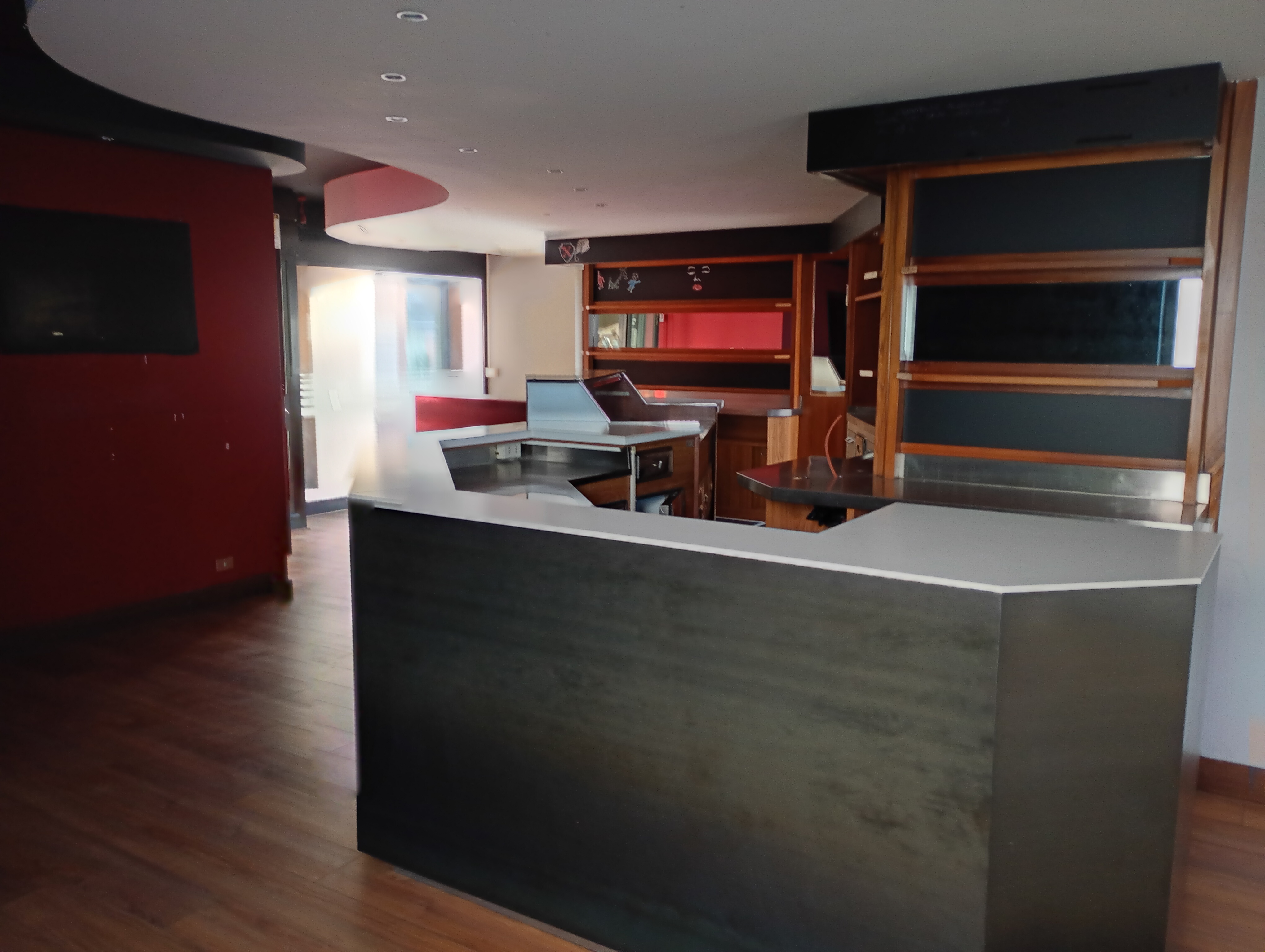 Media numero 2 di Tricesimo - Negozio in centro paese ex attività di bar