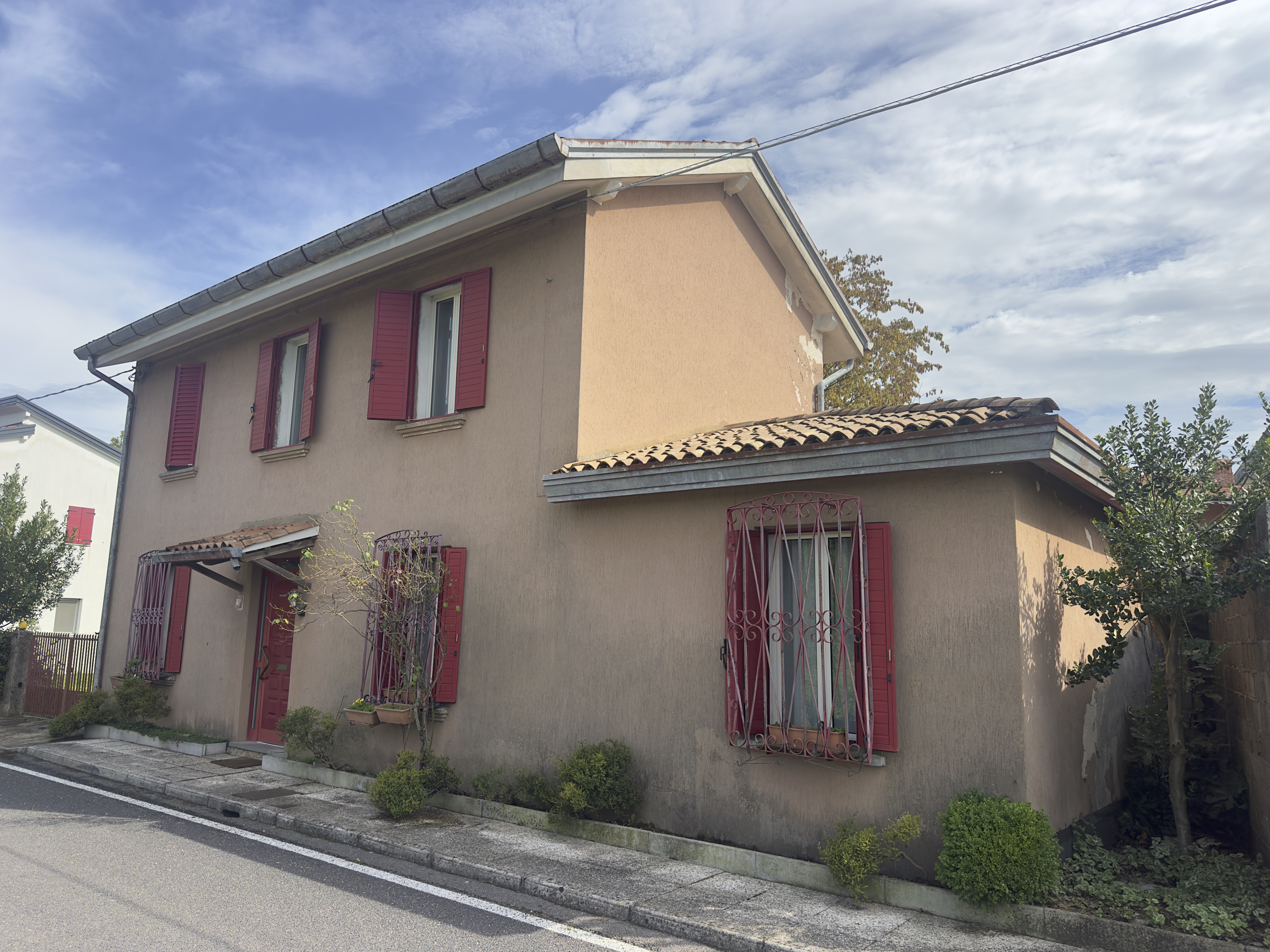 Immagine di Via Buttrio interni  - Casa indipendente