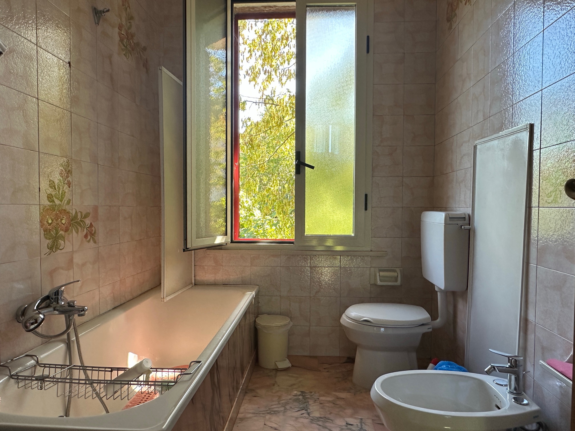 Media numero 10 di Via Buttrio interni  - Casa indipendente