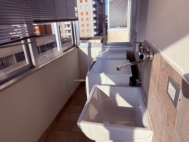 Media numero 8 di Zona Ospedale - Bicamere più studio ristrutturato