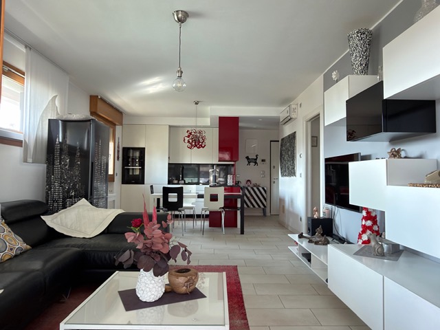 Media numero 3 di Inizi viale Venezia - Recente bicamere