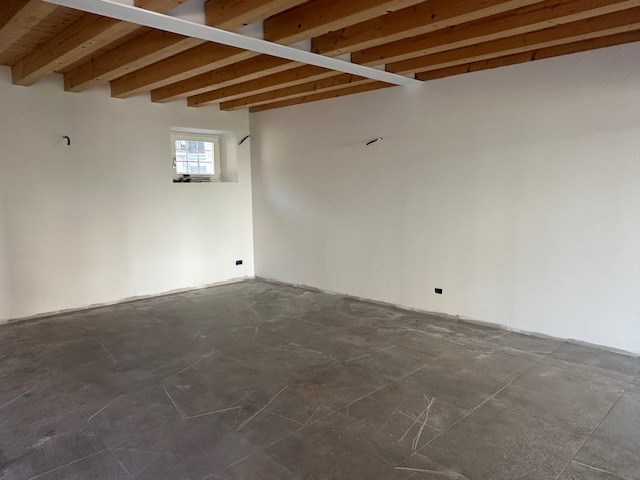 Media numero 8 di Casa in linea in Vendita a Udine