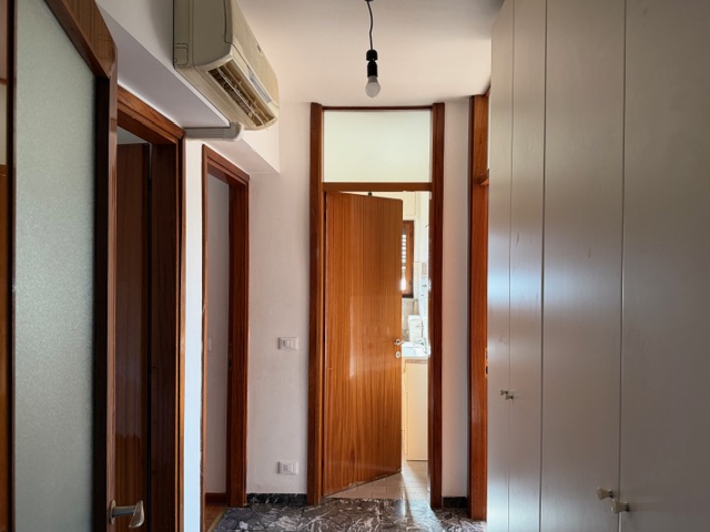 Media numero 6 di Viale Duodo - Bicamere con garage