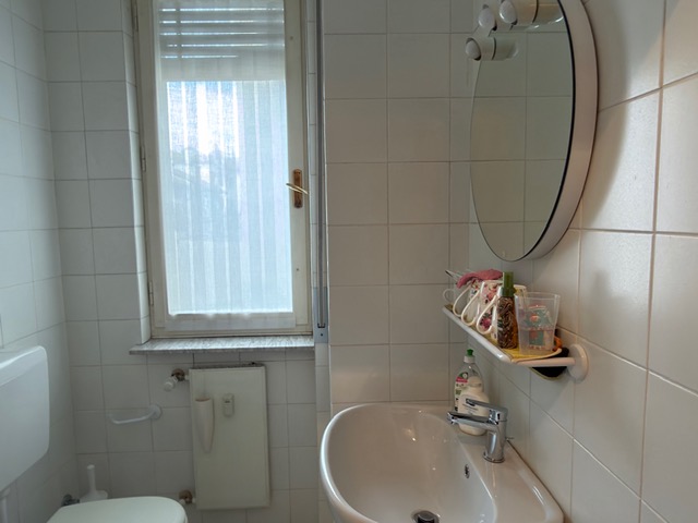 Media numero 6 di Via Gorghi - Bicamere biservizi con autorimessa