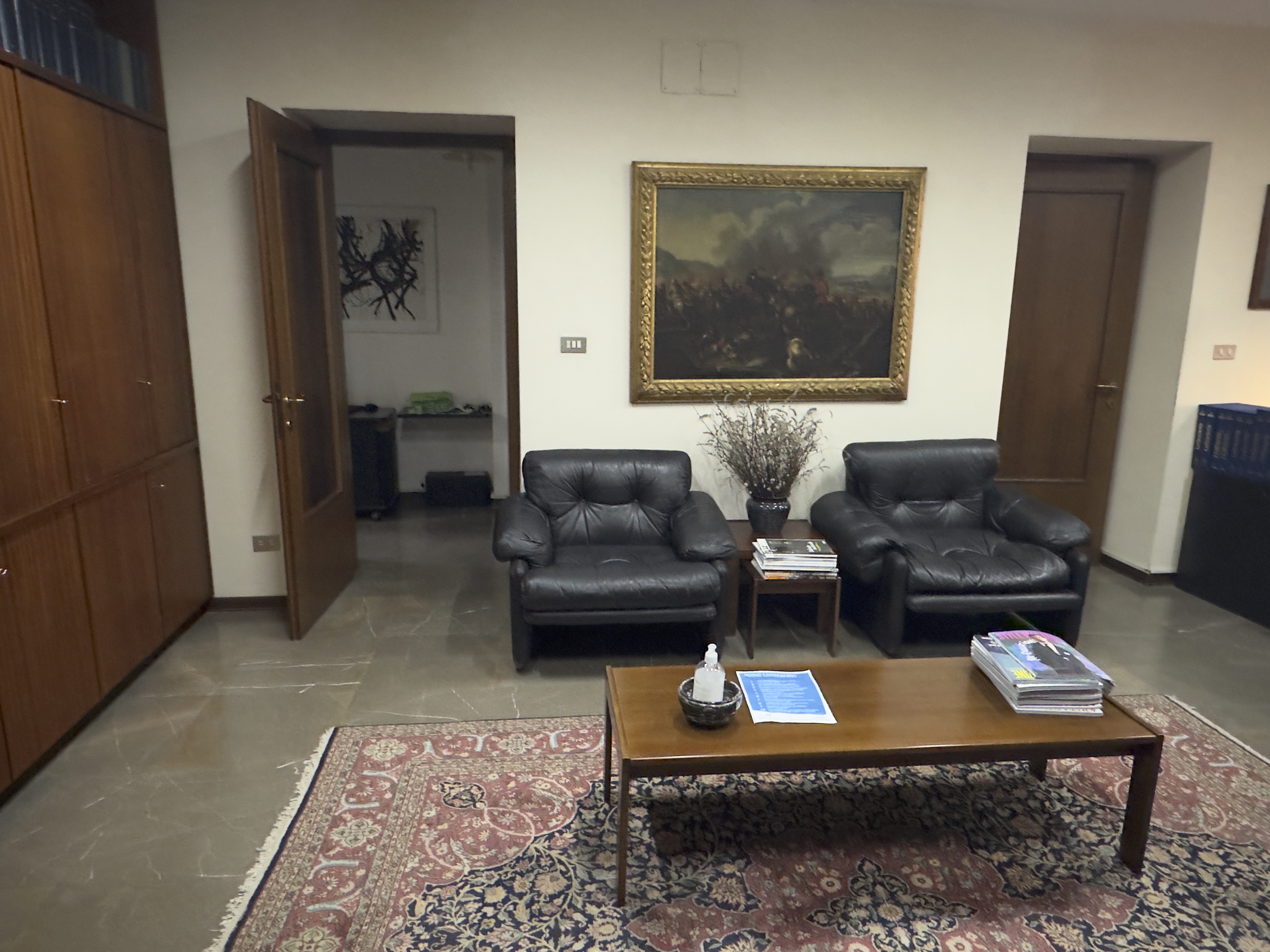 Media numero 10 di Centro storico - Ufficio