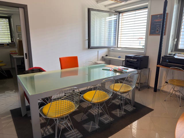 Media numero 4 di Via Tavagnacco  -  Ufficio